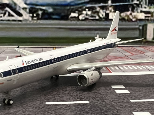 Gemini Jets 1:400 American Airlines A321 N579UW “Allegheny” Heritage GJ2261 6