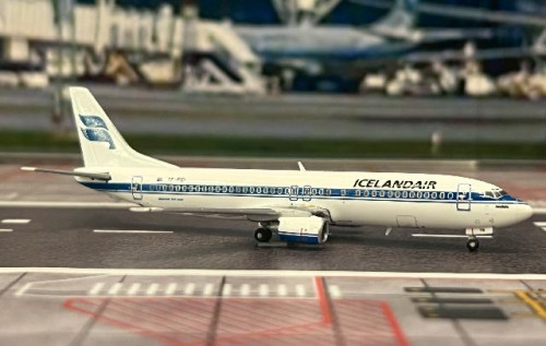JC Wings 1:400 Icelandair 737-400 TF-FID LH4309 [Width 7 Length 9 Height 2.5 cm] 2
