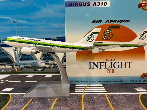 Inflight 1:400 Air Afrique A310-304 TU-TAF IF310RK0426 [Width 25 Length 28 Height 9 cm]