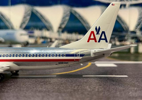 Inflight 1:200 American 737-823 N889NN IF738AA0825P [Width 18 Length 18.5 Height 6 cm] 6