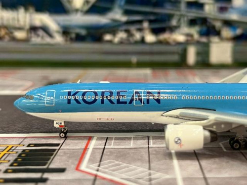 Phoenix 1:400 Korean Air A330-300 HL8025 P4656 [Width 15 Length 16 Height 4 cm] 3