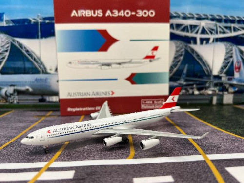 Phoenix 1:400 Austrian A340-300 OE-LAK PH1944 [Width 15 Length 15.5 Height 4 cm]