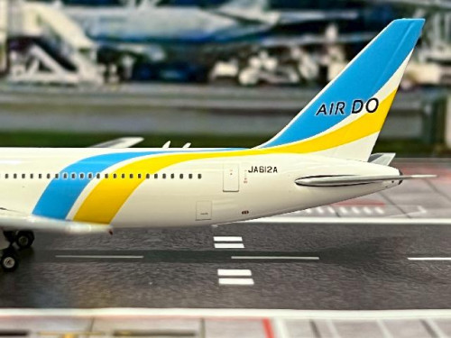 Phoenix AIR DO B767-300ER JA612A 1/400