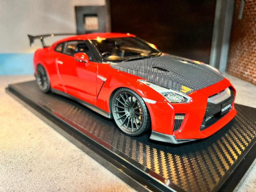 Ignition Model 1:18 Nissan GT-R35 Premium Edition Red IG1759 1