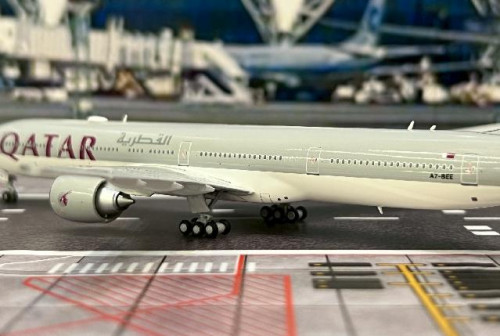 JC Wings 1:400 Qatar 777-300ER