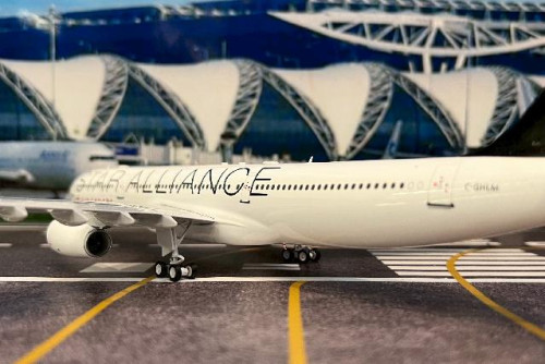 Inflight 1:400 Air Canada A330-343 C-GHLM SA B333ACHLM [Width 30 Length 31 Height 8.5 cm] 8