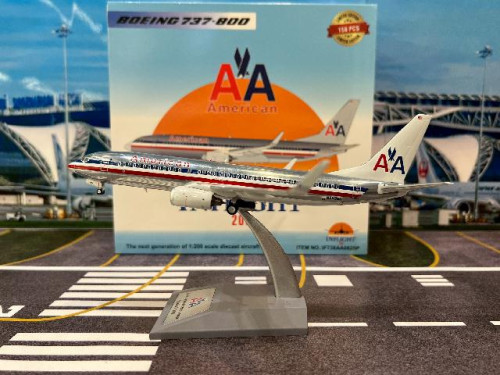  Inflight 1:200 American 737-823 N889NN IF738AA0825P [Width 18 Length 18.5 Height 6 cm]