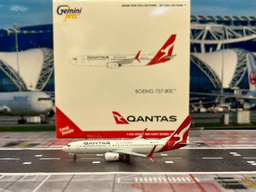 Gemini Jets 1:400 Qantas 737-800S VH-VZW GJ2371 [Width 9 Length 9.5 Height 3 cm]