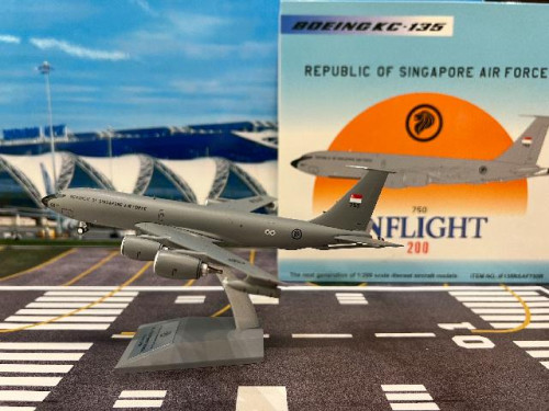 Inflight 1:200 Singapore Air Force KC-135R #750 IF135RSAF750R [Width 19.5 Length 21.5 Height 6.5 cm