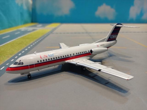 Infight IF28US0319 1:200 USAir Fokker F-28-4000 N493US [Width 12.5 Length 15 Height 4 cms]