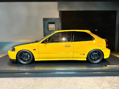 Ignition IG2676 1:18 Honda Civic(EK9) Type R Yellow [Width 9 Length 23 Height 7 cm] 4