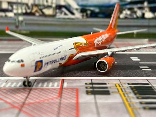 Gemini Jets 1:400 VietJet A330-300 VN-A811 GJ2080 [Width 15 Length 16 Height 4 cm] 7