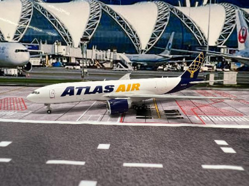 Gemini Jets 1:400 Atlas Air 777-200LRF N703GT GJ2294 [Width 16 Length 17 Height 5 cm] 1