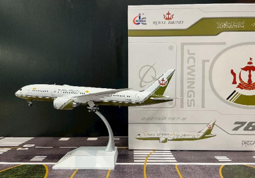 JCWings 1:200 Brunei Government 787-8 BBJ V8-OAS XX20264 [Width 30 Length 31 Height 8 cm]