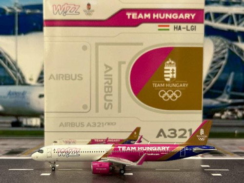 JCWings 1:400 Wizz Air A321NEO HA-LGI XX40259 [Width 9 Length 11 Height 2.5 cm]