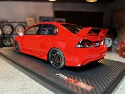 Ignition [IG2828] 1:18 Honda Civic (FD2) Type R Red carbon bonnet [Width 10 Length 27 Height 7 cms] 2