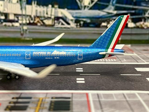 JCWings 1:400 ITA A350-900XWB EI-IFA XX40650 [Width 16 Length 16.5 Height 4 cm] 6