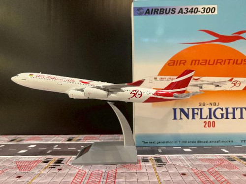  Inflight 1:200 Air Mauritius A340-313 3B-NBJ IF343MK1224R [Width 31 Length 31 Height 8.5 cms]