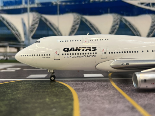 Inflight 1:200 Qantas Airways B747-338 VH-EBX IF743QF0526 [Width 30 Length 35 Height 10 cm] 5