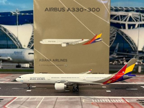 Phoenix 1:400 Asiana A330-300 HL8282 P4695 [Width 15 Length 16 Height 4 cm]
