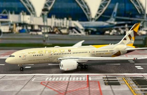 Phoenix 1:400 Etihad B787-8 A6-PFC PH12065 [Width 15 Length 15.5 Height 4.5 cm] 1