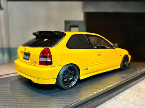 Ignition IG2676 1:18 Honda Civic(EK9) Type R Yellow [Width 9 Length 23 Height 7 cm] 3