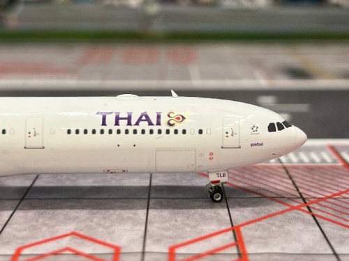 Phoenix 1:400 Thai A340-500 HS-TLB PH12025 [Width 16 Length 17 Height 4 cm] 7