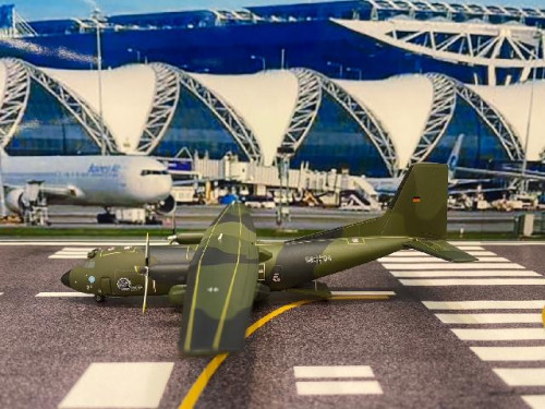 Herpa Wings 1:200 Luftwaffe C-160-WTD 61 HW572293 
