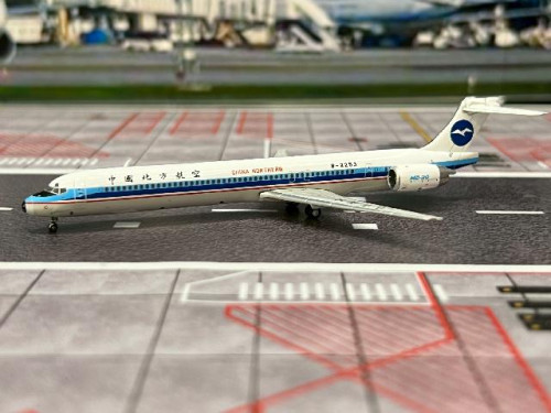 Gemini Jets 1:400 China Northern MD-90 B-2253 GJ2347 [Width 8 Length 11.5 Height 2 cm] 1