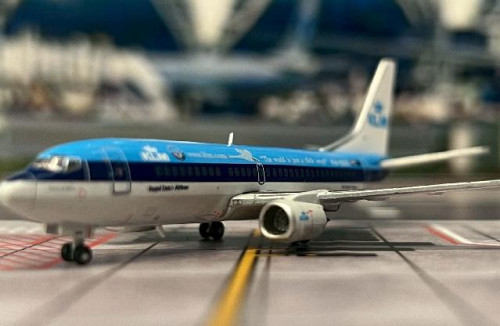 JC Wings 1:400 KLM 737-300 PH-BDD XX4996 [Width 7 Length 8 Height 2.5 cm] 7