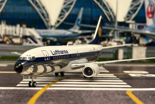 JFox 1:200 Austrian A320-271N OE-LZQ JFA320065 [Width 17 Length 18.5 Height 6 Cm] 7