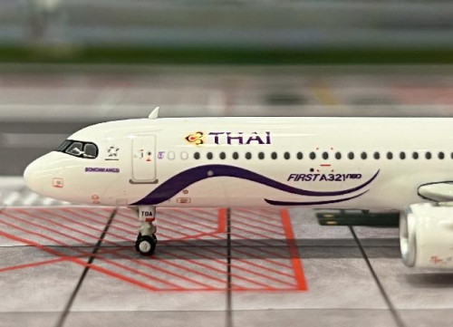 Phoenix 1:400 Thai Airways A321neo HS-TOA PH12059 [Width 9 Length 11 Height 2.5 cm] 6
