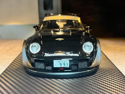 Ignition: IG1960 1:18 RWB 993 Blk [Width 10 Length 24 Height 7 cms] 7
