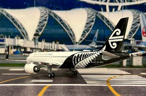JC Wings 1:200 Air New Zealand A320NEO ZK-NHC XX2281 [Width 17 Length 18.5 Height 6 Cm] 8
