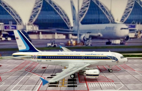 JFox Model 1:200 Royal Thai Air Force A319 HS-TYR RTAF JFA319007 7