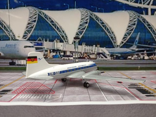 Phoenix 1:200 Deutsche Lufthansa IL-14 DM-SBF P2026 [Width 15.5 Length 11 Height 4 cm] 3