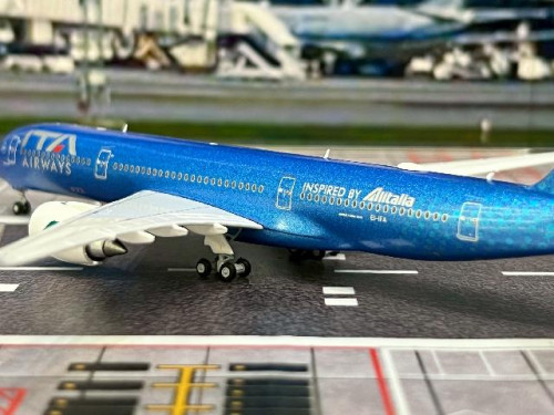 JCWings 1:400 ITA A350-900XWB EI-IFA XX40650 [Width 16 Length 16.5 Height 4 cm] 8