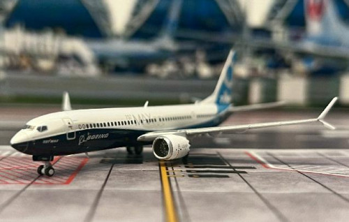 JC Wings 1:400 Boeing B737 MAX 9 N7379E LH4291 [Width 9 Length 10.5 Height 3 cm] 7