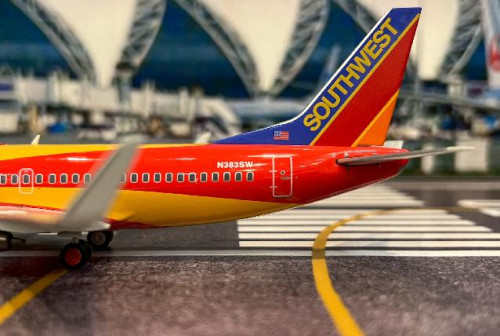 Inflight 1:200 Southwest 737-3H4 N383SW B738383 [Width 14 Length 18.5 Height 5.5 cm] 6