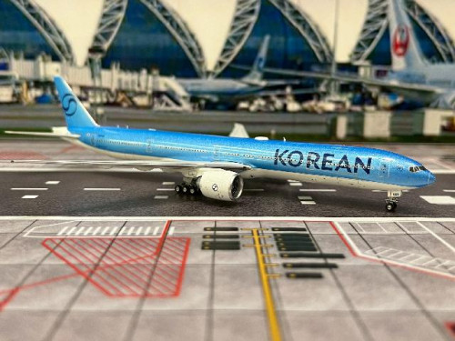 Aviation 1:400 Korean 777-3B5ER HL8008 AV4217 [Width 16 Length 18 Height 5 cm] 2