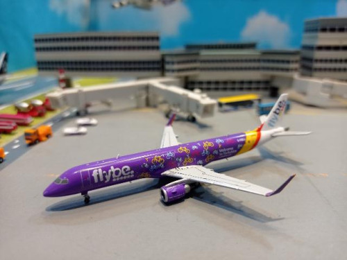 JCWings [W400-0002] 1:400 Flybe Embraer 195 G-FBEJ [Width 7 Length 9.5 Height 2.5 cms]