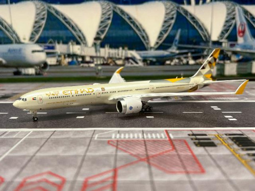 Gemini Jets 1:400 Etihad 777-9 A6-FAA GJ2277 [Width 16.5 Length 19.5 Height 4.5 cm] 1