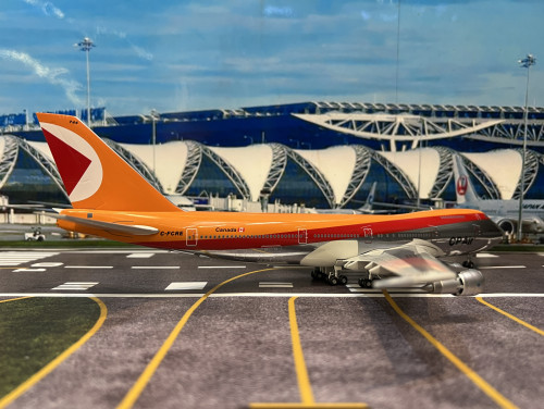 Inflight 1:200 CP Air B747-217B C-FCRE IF742CP0726P [Width 30 Length 35 Height 10 cm] 3