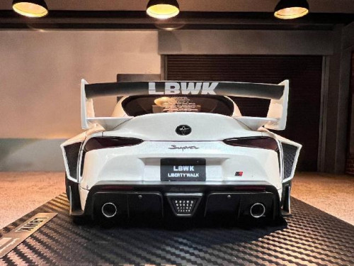 IG2648 1:18 LB-Works Toyota Supra(A90) Whi [Width 10 Length 25 Height 7 cms] 7