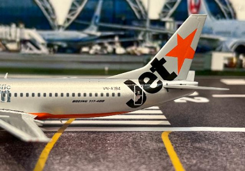 JCWings 1:200 Jetstar 737-400 VN-A194 XX20387 [Width 14 Length 18.5 Height 5.5 cm] 6