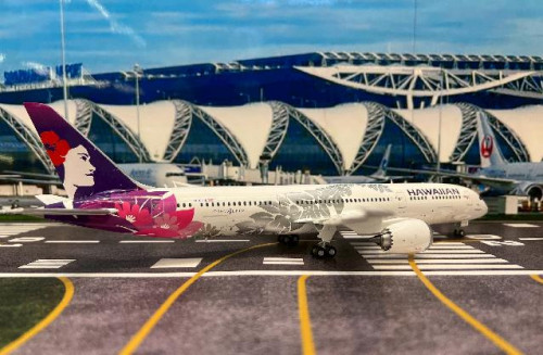Gemini Jets 1:200 Hawaiian B787-9 N781HA G21403 [Width 30 Length 31 Height 8 cm] 4