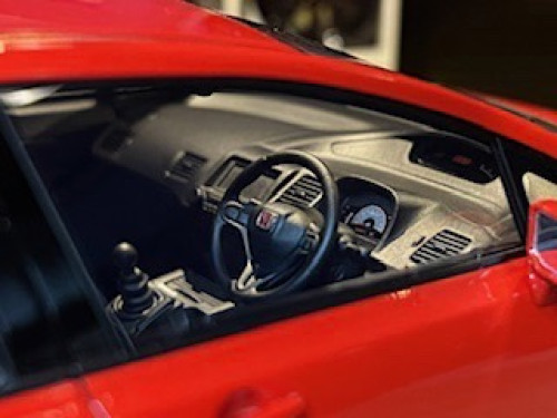 Ignition [IG2828] 1:18 Honda Civic (FD2) Type R Red carbon bonnet [Width 10 Length 27 Height 7 cms] 7