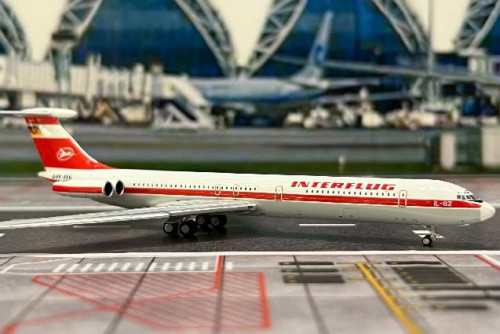 Phoenix 1:400 Interflug IL-62 DDR-SEG PH12051 [Width 11 Length 13.5 Height 3 cm] 2