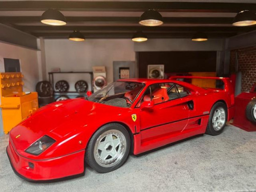  Norev 1:12 Ferrari F40 1987 Red 127902 [Width 17 Length 38 Height 10 cms]