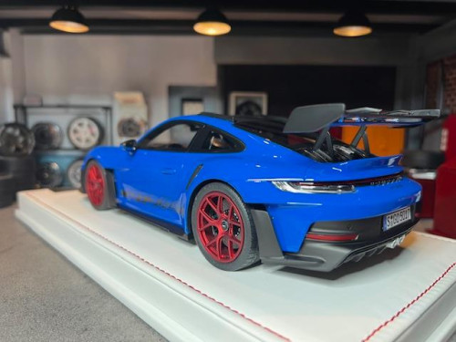 Ivy 1:18 Porsche 911 GT3 RS Shark Blue/Red IV18065BR [Width 11 Length 26 Height 7 cm] 2
